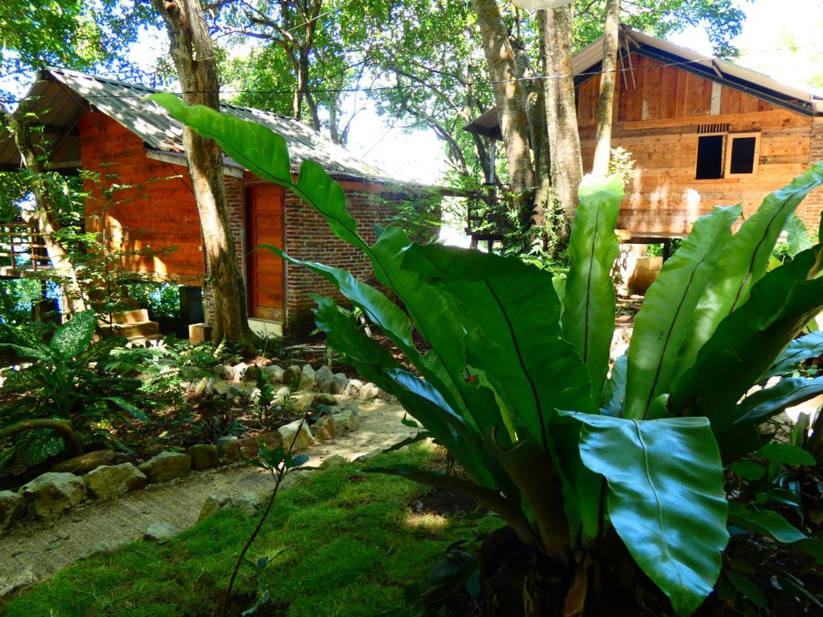 Santi Garden Bungalows Iboih Ngoại thất bức ảnh