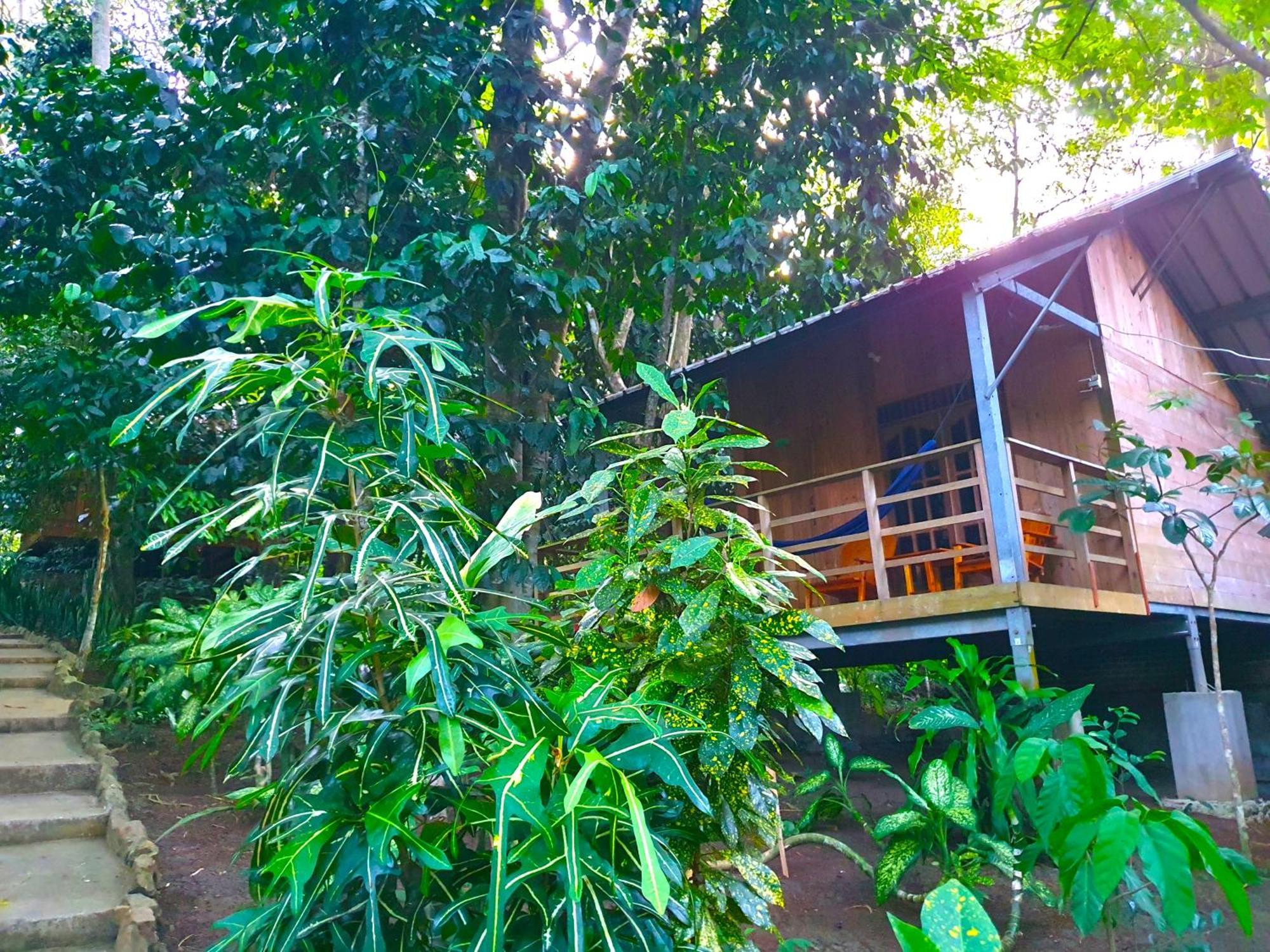 Santi Garden Bungalows Iboih Ngoại thất bức ảnh